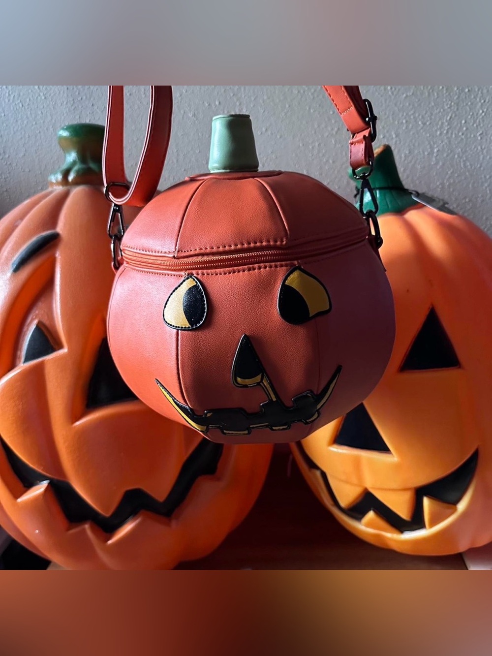 Pumpkin Jack-O'-Lantern Crossbody Bag - Orange